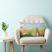 草やリスの中に横たわる子鹿 ランバークッション (椅子)