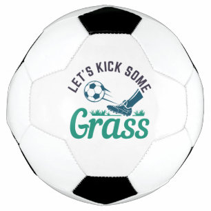 草を蹴ろう サッカーボール