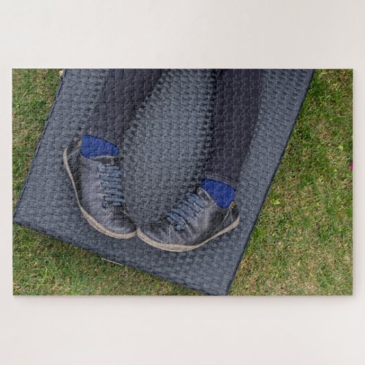 草リラックスの上に ジグソーパズル (横)