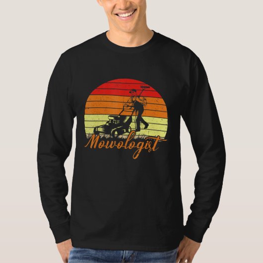 草刈り気にT型木工学者 Tシャツ (正面)