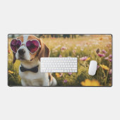 草原おもしろいでサングラスを着ているベーグル デスクマット (キーボード&マウス)