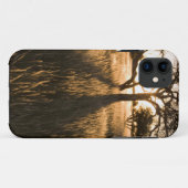 草原に立つアカシアの木のシルエット。マリエンタール Case-Mate iPhoneケース (裏面(横))