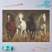 草原の切り離し間を疾走する馬 薄葉紙 (クラフト)