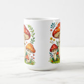 草原の野生のきのこや花 コーヒーマグカップ (中央)