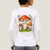 草原の野生のきのこや花 トライブレンドTシャツ (背面)