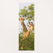 草木の上からキリンが覗く ヨガマット (正面)