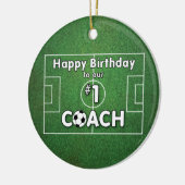 草球付きサッカーコーチ誕生日 セラミックオーナメント (左)