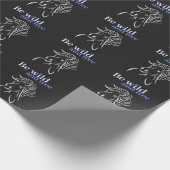 荒々しく自由な馬である ラッピングペーパー (角)