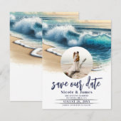 荒ぶる波が海岸を打つ瞬間を切り取った、特別な日のお知らせの写真 招待状 (正面/裏面)