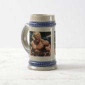 荒れ狂うドニーT (mma/レスリングMAGAスーパースター) ビールジョッキ (正面左)