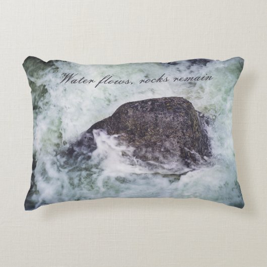荒れ狂う川 アクセントクッション (正面)