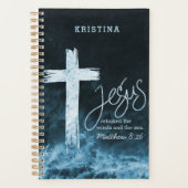 荒れ狂う水の聖句に十字架を付パーソナライズされたける プランナー手帳 (正面)