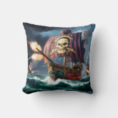 荒れ狂う海を恐ろしい海賊船 クッション (正面)