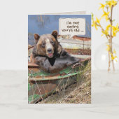 荒れ狂ったボートで生まれた誕生日ユーモア カード (黄色い花)