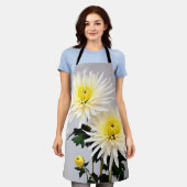 菊はっきりした抽象芸術 エプロン (着用した状態)