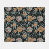 菊黒背景、フローラヴィンテージ。 フリースブランケット (正面(横))