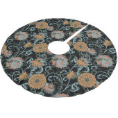 菊黒背景、フローラヴィンテージ。 ブラッシュドポリエステルツリースカート (アングル)