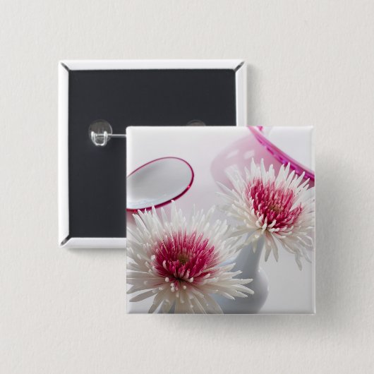 菊 缶バッジ (正面&裏面)