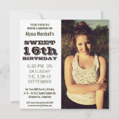 菓子16の誕生会の屋外のポートレートの写真 招待状 (正面)