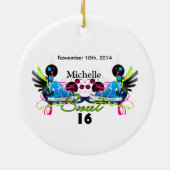 菓子16足の80年代のネオンスニーカーの一流の日付 セラミックオーナメント (裏面)