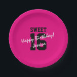 菓子16 16の誕生会のピンクのブラックプレート ペーパープレート<br><div class="desc">菓子16 16の誕生会のネオンピンクおよびブラックプレート。 女の子の第16誕生日のための使い捨て可能なパーティーの供給。 子供のPersonalizableのお祝いメッセージおよび名前。</div>