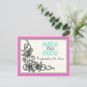 華やかなつる植物ピンクのターコイズ結婚式の日付を保存 案内ポストカード (スタンド正面)