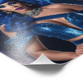 華やかなドラッグクイーンインブルーラウンチー服 フォトプリント            (角)