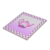 華やかなピンクのティーポットと花の陶磁器のタイル タイル (側面)