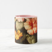 華やかなヴィンテージの花の配置 マグカップ (中央)
