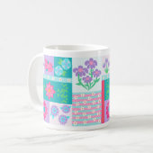 華やかな花のデザイン コーヒーマグカップ (正面左)