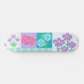 華やかな花のデザイン スケートボード (横)