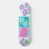 華やかな花のデザイン スケートボード (正面)