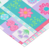 華やかな花のデザイン テーブルクロス (アングル)