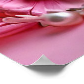 華やかな花の装飾が施されたエレガントなクリスタルグラス ポスター (角)