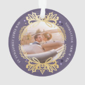 華美な紫色の金ゴールドの氏及び夫人初めてのクリスマスの写真 オーナメント (裏面)