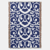 華美モダンエレガント青と白のパターン スローブランケット (正面縦)