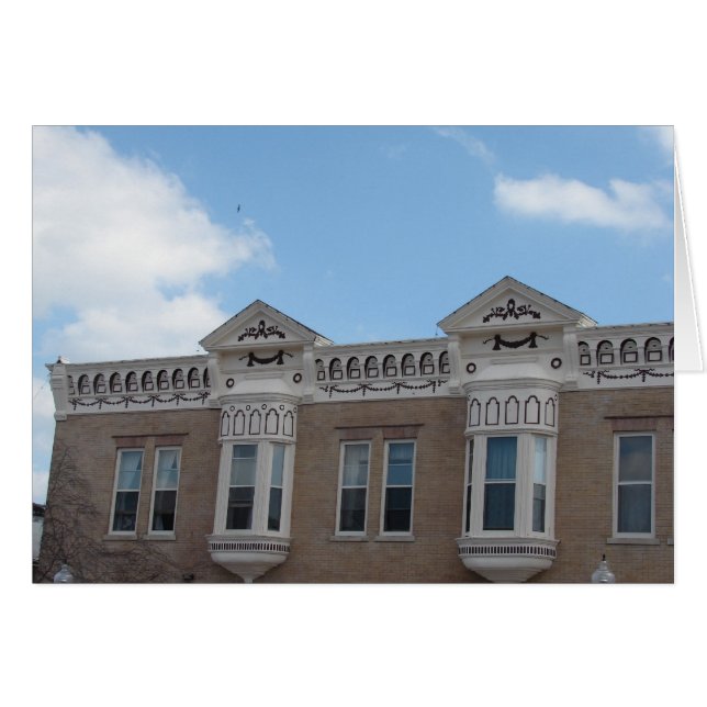 華美建物 (正面横)