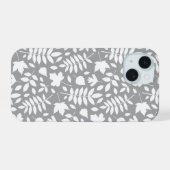 落ちた離れパターン白 iPhone 15ケース (裏面横)