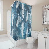 落ちる白い羽、青い水色。 シャワーカーテン (インサイチュ)