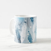 落ちる羽毛:青い水色シームレス コーヒーマグカップ (正面左)