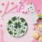 落ち着いたクローバー ペーパープレート (パーティー)