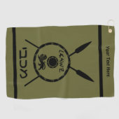 落ち着いたマカビーの盾と槍 ゴルフタオル (横)