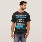 落ち着いたモデルエンジニア Tシャツ (正面フル)