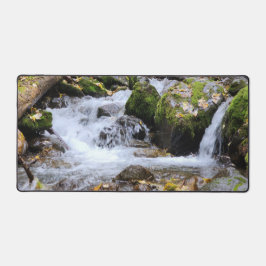 落ち着いた緑の秋の滝デスクマット デスクマット