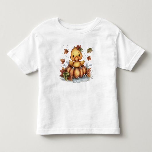 落ち着いてカボチャで遊ぶ秋のアヒル トドラーTシャツ (正面)