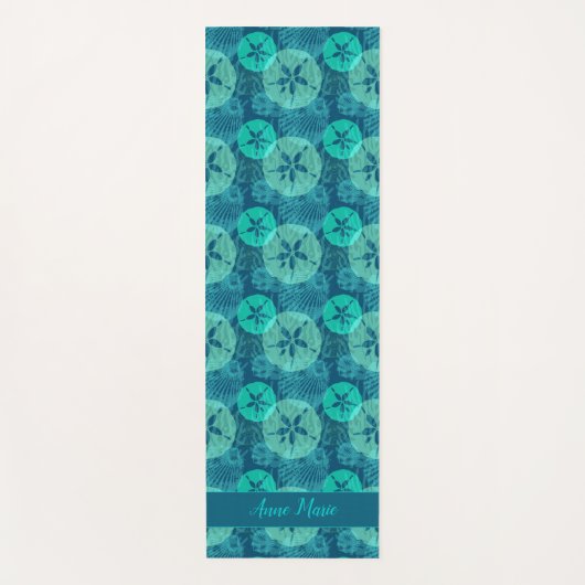 落ち着くティール(緑がかった色)シーシェルサンドドルとサンゴ ヨガマット (正面)