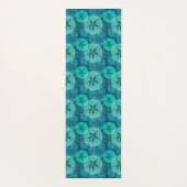 落ち着くティール(緑がかった色)シーシェルサンドドルとサンゴ ヨガマット (裏面)