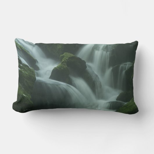 落ち着く滝 ランバークッション (正面)