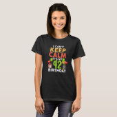 落ち着け保ない私の42番目の誕生日誕生日 Tシャツ (正面フル)