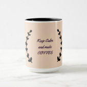 落ち着保いてコーヒーを入れる マグカップ (中央)